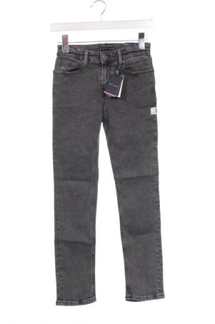 Kinderjeans Tommy Hilfiger, Größe 8-9y/ 134-140 cm, Farbe Grau, Preis 28,76 €