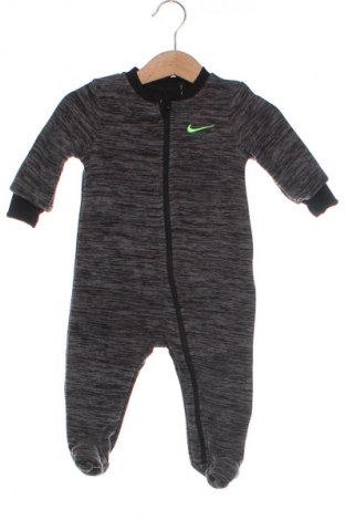 Kinder Overall Nike, Größe 3-6m/ 62-68 cm, Farbe Grau, Preis 30,93 €