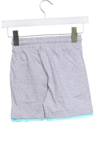 Kinder Shorts, Größe 5-6y/ 116-122 cm, Farbe Grau, Preis € 11,86