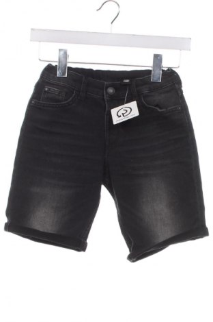 Kinder Shorts, Größe 6-7y/ 122-128 cm, Farbe Schwarz, Preis 4,33 €