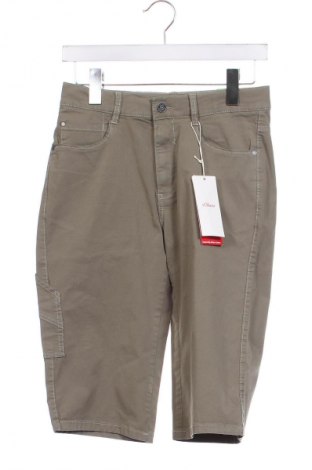 Pantaloni scurți pentru copii S.Oliver, Mărime 14-15y/ 168-170 cm, Culoare Verde, Preț 58,72 Lei