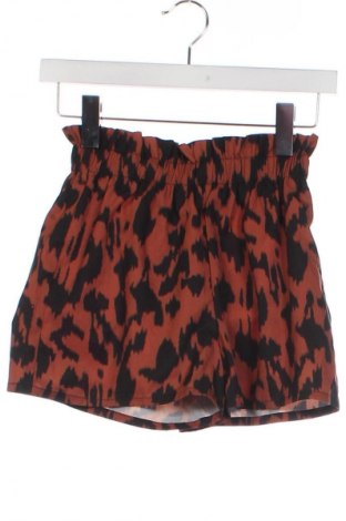 Детски къс панталон SHEIN, Размер 11-12y/ 152-158 см, Цвят Многоцветен, Цена 14,00 лв.