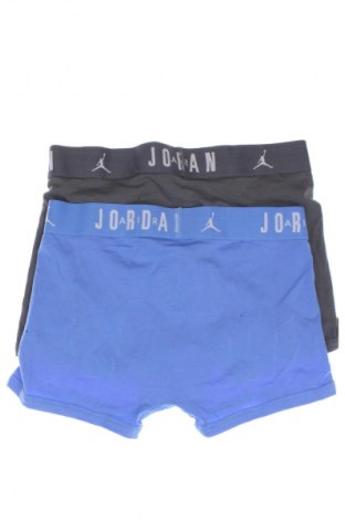 Set pentru copii Air Jordan Nike, Mărime 10-11y/ 146-152 cm, Culoare Multicolor, Preț 121,05 Lei