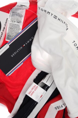 Dětský komplet  Tommy Hilfiger, Velikost 10-11y/ 146-152 cm, Barva Vícebarevné, Cena  995,00 Kč