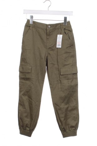 Детски панталон F&F, Размер 9-10y/ 140-146 см, Цвят Зелен, Цена 20,46 лв.