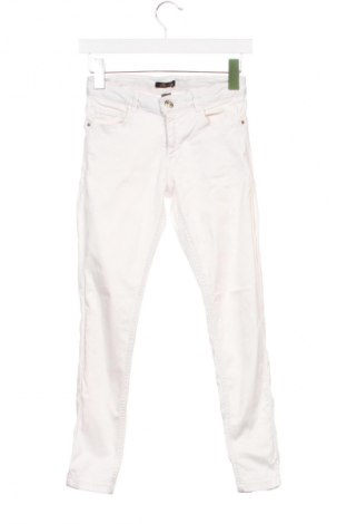 Pantaloni pentru copii Zara Kids, Mărime 11-12y/ 152-158 cm, Culoare Alb, Preț 19,28 Lei