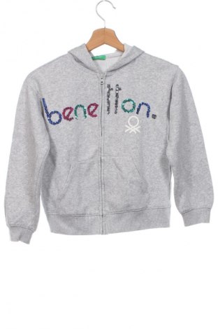 Детски суичър United Colors Of Benetton, Размер 8-9y/ 134-140 см, Цвят Сив, Цена 17,60 лв.