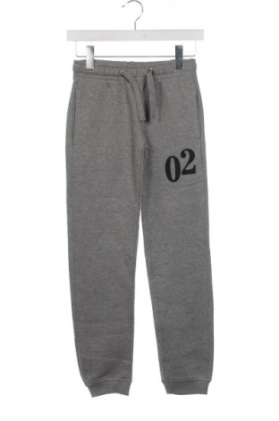 Pantaloni de trening, pentru copii Russell Athletic, Mărime 10-11y/ 146-152 cm, Culoare Gri, Preț 45,13 Lei