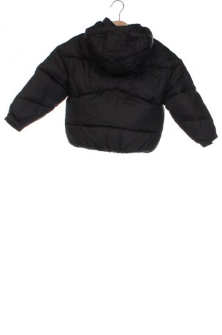 Παιδικό μπουφάν Calvin Klein Jeans, Μέγεθος 3-4y/ 104-110 εκ., Χρώμα Μαύρο, Τιμή 71,49 €