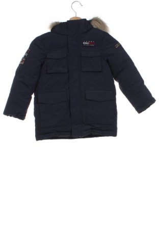 Детско яке Tommy Hilfiger, Размер 5-6y/ 116-122 см, Цвят Син, Цена 153,99 лв.