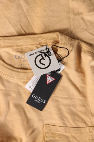 Ανδρικό t-shirt Guess, Μέγεθος M, Χρώμα Κίτρινο, Τιμή 27,99 €