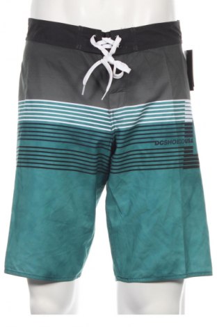 Costume de baie pentru bărbați DC Shoes, Mărime M, Culoare Multicolor, Preț 80,99 Lei