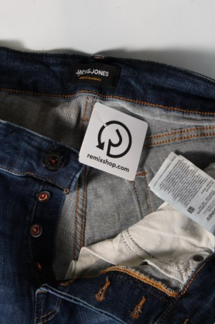 Pánské džíny  Jack & Jones, Velikost M, Barva Modrá, Cena  765,00 Kč