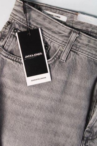 Blugi de bărbați Jack & Jones, Mărime M, Culoare Gri, Preț 90,99 Lei