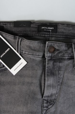 Pánské džíny  Jack & Jones, Velikost M, Barva Šedá, Cena  1 667,00 Kč