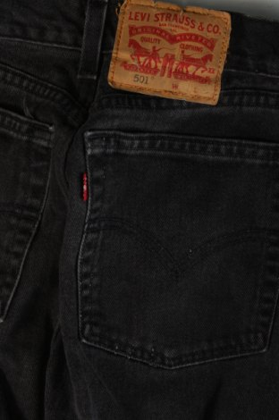 Pánske džínsy  Levi's, Veľkosť XXS, Farba Sivá, Cena  26,95 €