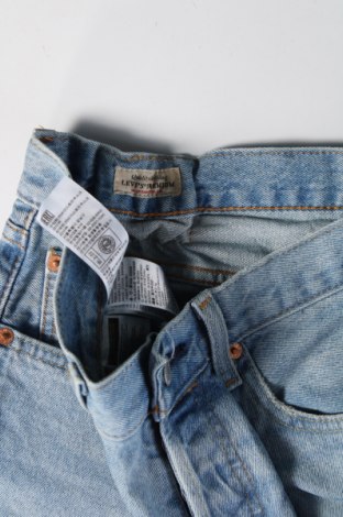 Мъжки дънки Levi's, Размер M, Цвят Син, Цена 172,00 лв.