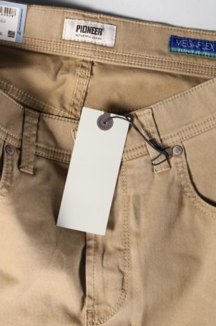 Herren Shorts Pioneer, Größe S, Farbe Beige, Preis € 8,99