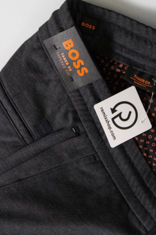 Herrenhose BOSS, Größe M, Farbe Grau, Preis € 130,93