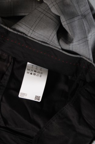 Herrenhose Hugo Boss, Größe XL, Farbe Grau, Preis € 20,46