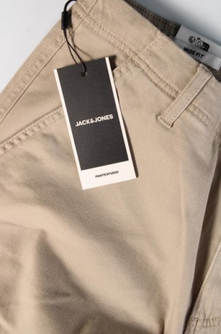 Мъжки панталон Jack & Jones, Размер L, Цвят Бежов, Цена 21,99 лв.