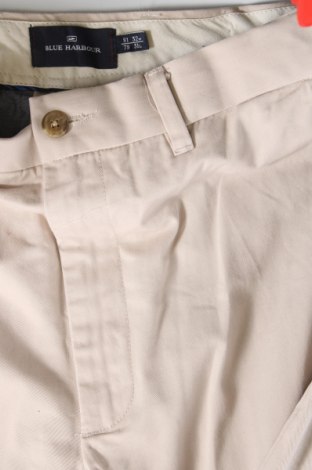 Pantaloni de bărbați Marks & Spencer Blue Harbour, Mărime M, Culoare Bej, Preț 67,99 Lei