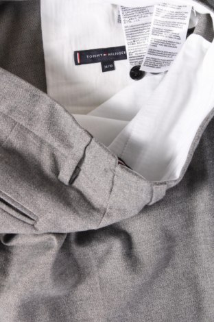 Pánske nohavice  Tommy Hilfiger, Veľkosť L, Farba Sivá, Cena  60,95 €