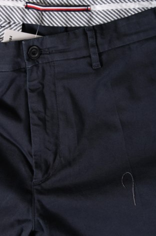 Pantaloni de bărbați Tommy Hilfiger, Mărime XL, Culoare Albastru, Preț 205,99 Lei