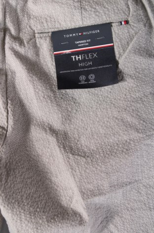 Pánske nohavice  Tommy Hilfiger, Veľkosť M, Farba Sivá, Cena  73,95 €