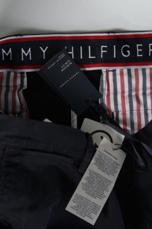 Męskie spodnie Tommy Hilfiger, Rozmiar L, Kolor Niebieski, Cena 541,09 zł