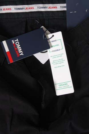 Мъжки панталон Tommy Jeans, Размер XS, Цвят Черен, Цена 109,99 лв.