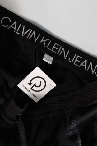 Pantaloni trening de bărbați Calvin Klein Jeans, Mărime M, Culoare Negru, Preț 201,99 Lei