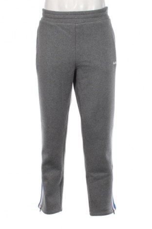 Pantaloni trening de bărbați Guess, Mărime XL, Culoare Gri, Preț 299,34 Lei