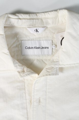 Мъжко яке Calvin Klein Jeans, Размер M, Цвят Екрю, Цена 53,99 лв.