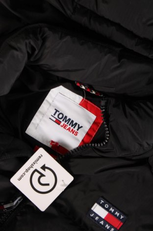 Geacă de bărbati Tommy Jeans, Mărime S, Culoare Negru, Preț 731,99 Lei