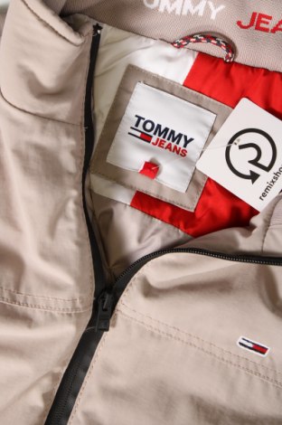 Ανδρικό μπουφάν Tommy Jeans, Μέγεθος M, Χρώμα  Μπέζ, Τιμή 108,49 €