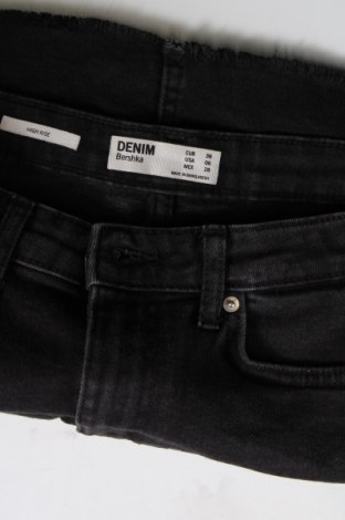 Fustă Bershka, Mărime M, Culoare Gri, Preț 21,99 Lei