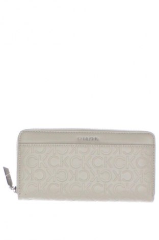 Geldbörsen Calvin Klein, Farbe Beige, Preis 43,99 €