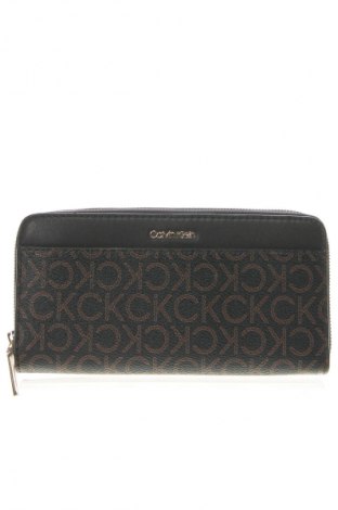 Portmoneu Calvin Klein, Culoare Maro, Preț 259,99 Lei