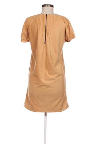 Kleid, Größe M, Farbe Beige, Preis 9,95 €