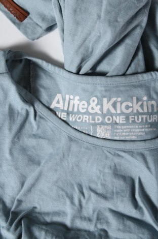 Kleid Alife And Kickin, Größe S, Farbe Blau, Preis 15,99 €