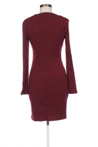 Kleid Ally, Größe S, Farbe Rot, Preis € 4,99