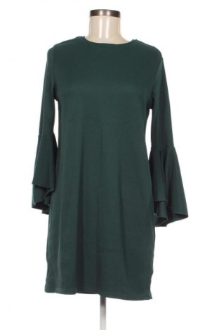 Kleid Bershka, Größe M, Farbe Grün, Preis € 2,99