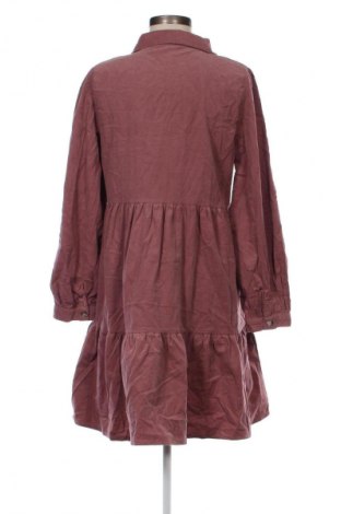 Kleid Chicoree, Größe M, Farbe Rosa, Preis 7,49 €