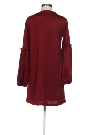 Kleid Eka, Größe M, Farbe Rot, Preis 17,29 €