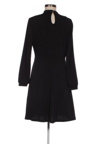 Rochie H&M, Mărime M, Culoare Negru, Preț 33,99 Lei