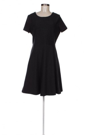 Kleid Hugo Boss, Größe XL, Farbe Schwarz, Preis 85,70 €