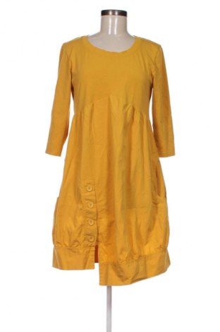 Šaty  One Two, Velikost L, Barva Žlutá, Cena  1 291,00 Kč