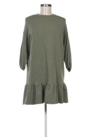 Kleid Pull&Bear, Größe S, Farbe Grün, Preis € 8,90