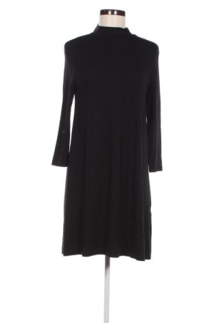 Rochie Pull&Bear, Mărime L, Culoare Negru, Preț 33,99 Lei